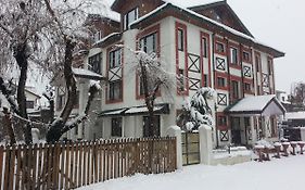 Hotel Royal Star Inn Srinagar 3*